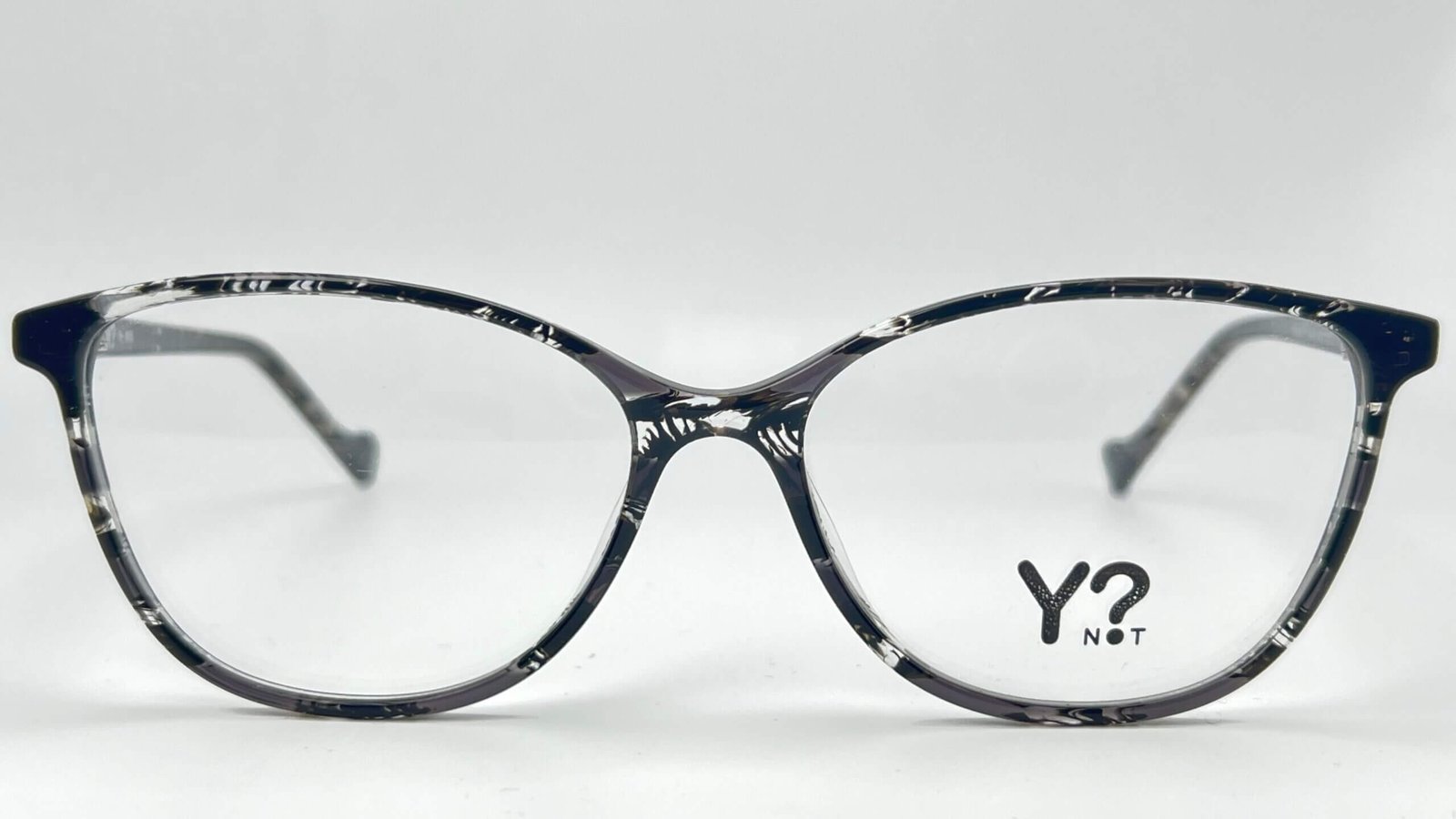 YN3042 C197